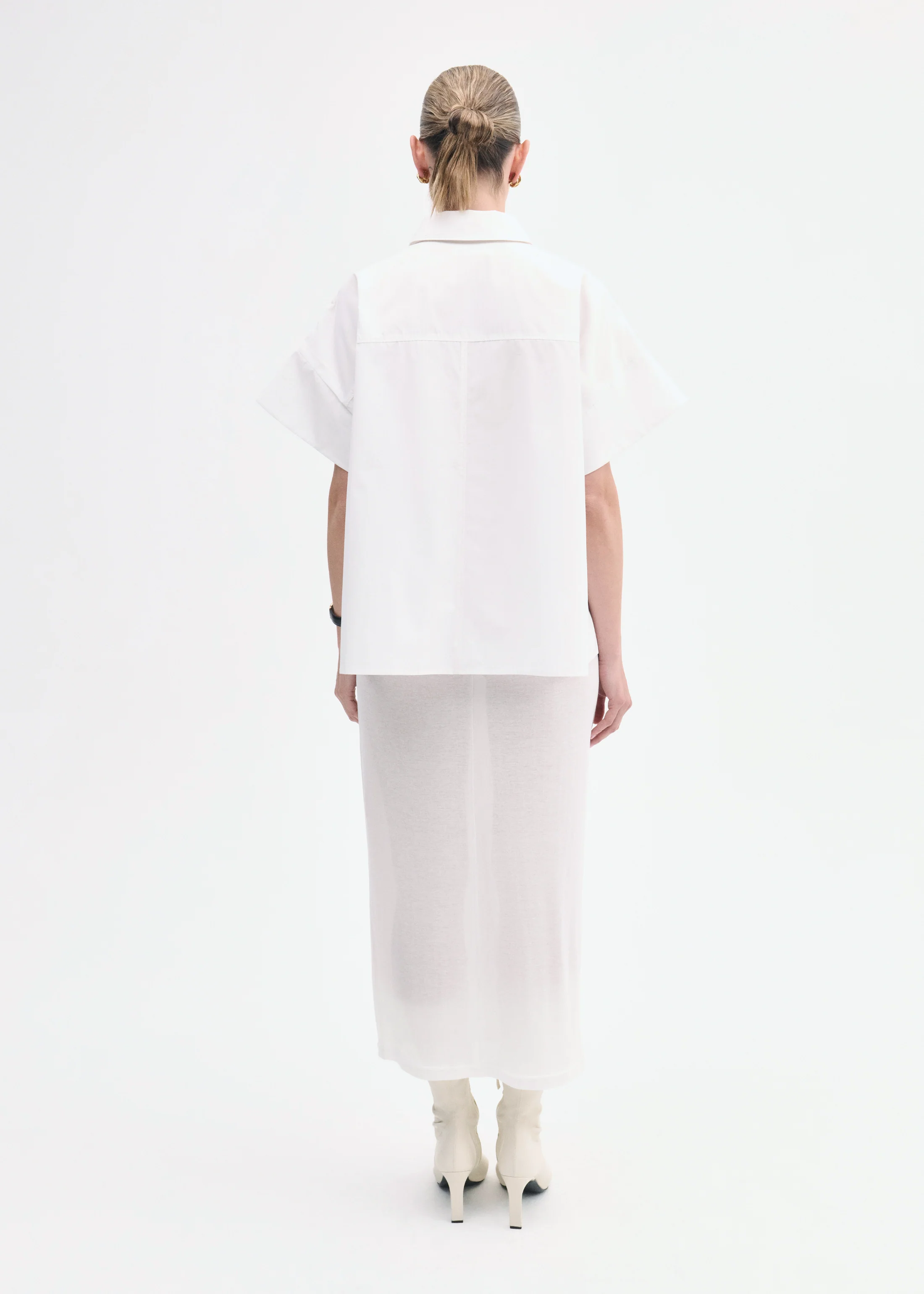 Boxy Short Sleeve Shirt in Cotton Poplin - White - Image 3