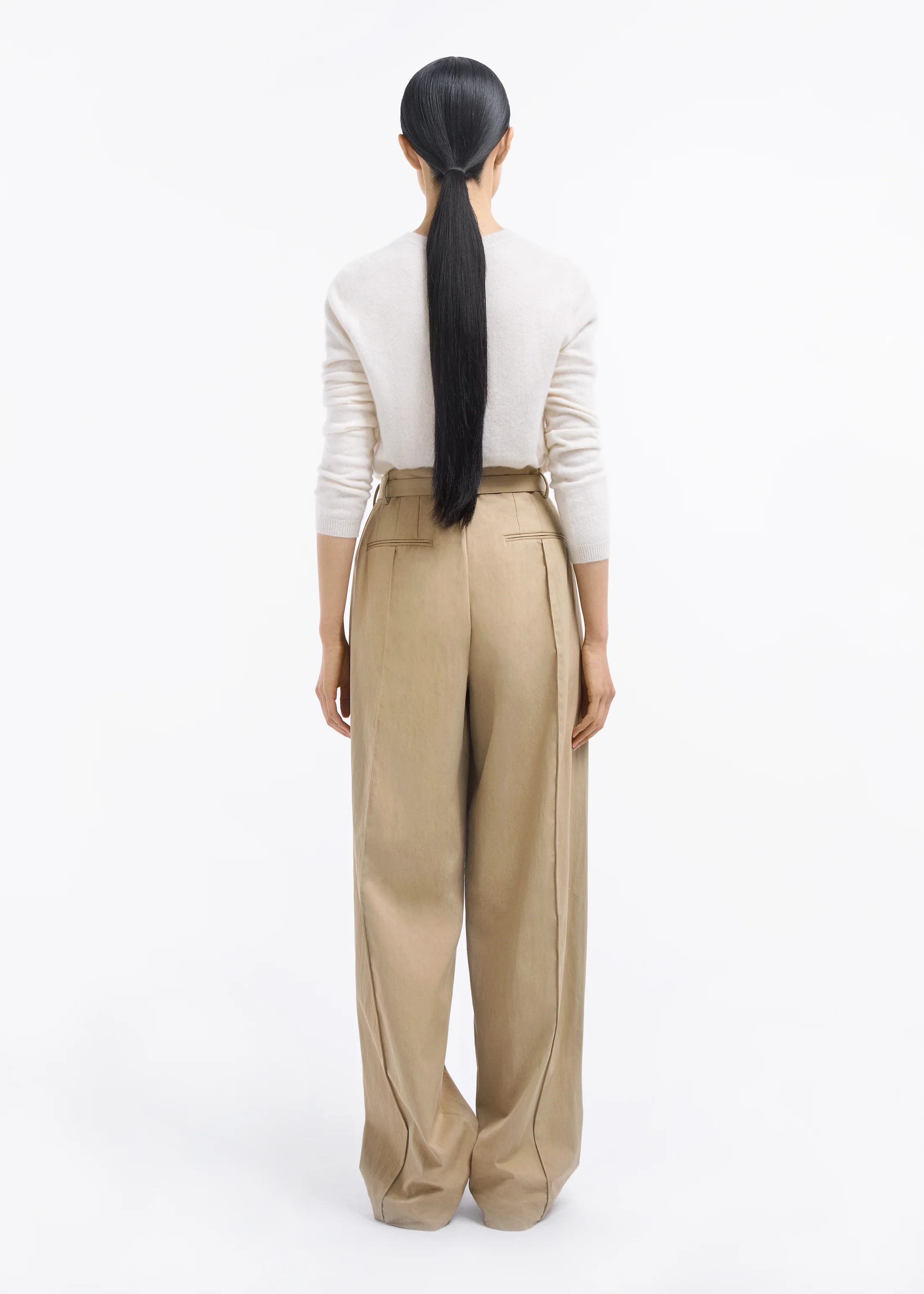 Crewneck Sweater in Cashmere Silk - Ivory - Image 3