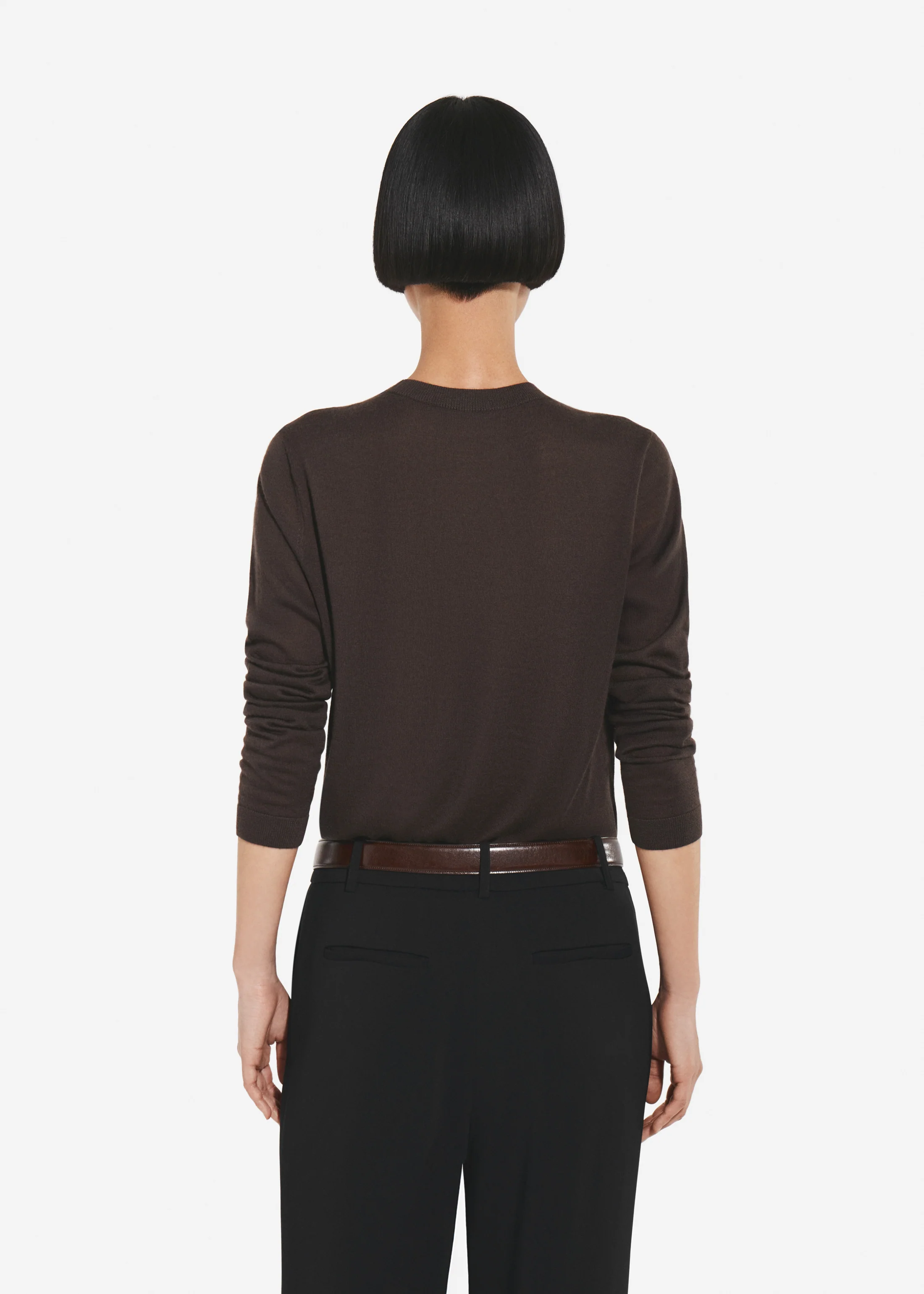 Long Sleeve Crew in Fine Cashmere - Chocolate - Image 3