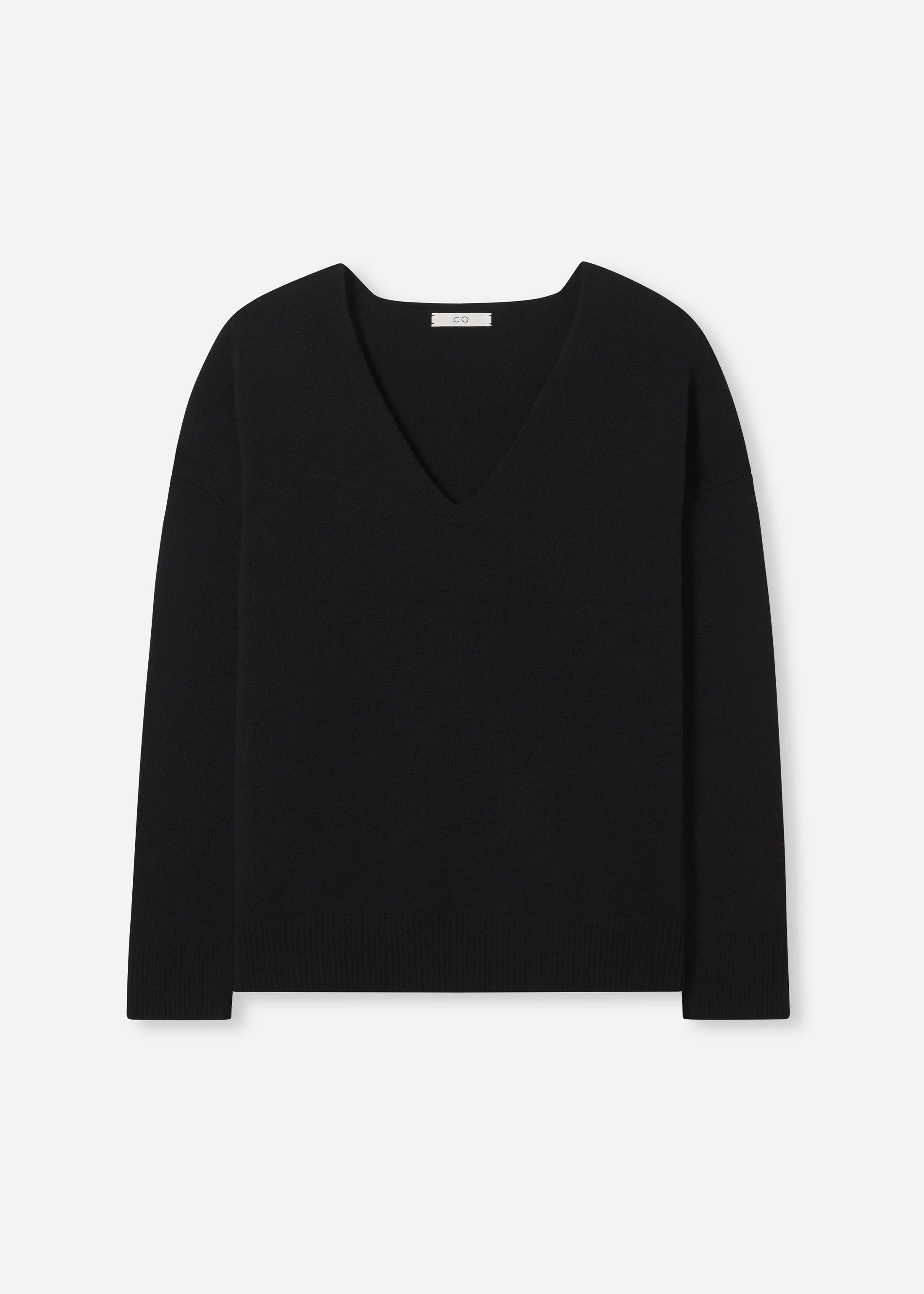 V-Neck Sweater in Cashmere - Black - Image 6