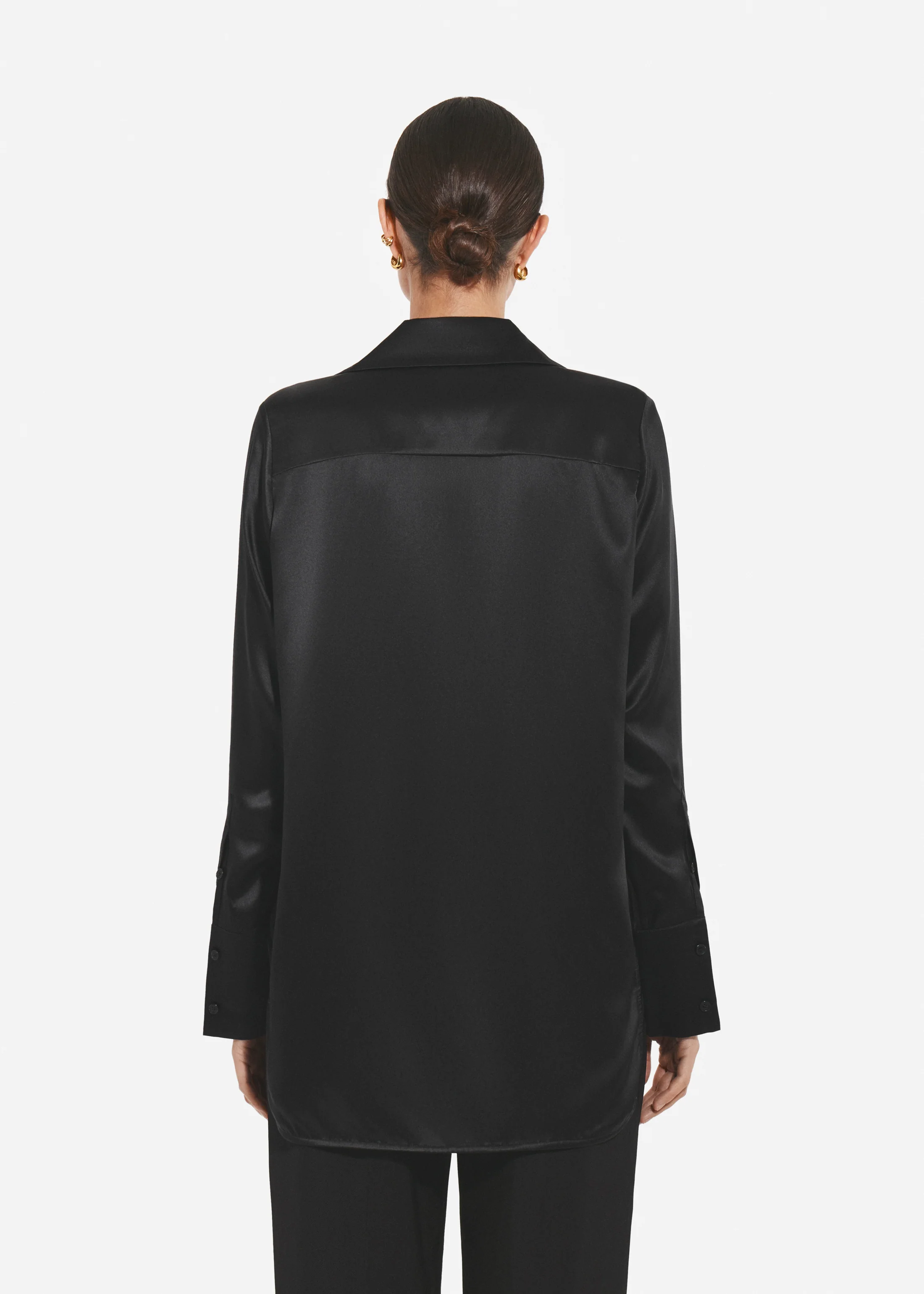 Button Down Shirt in Silk  - Black - Image 3